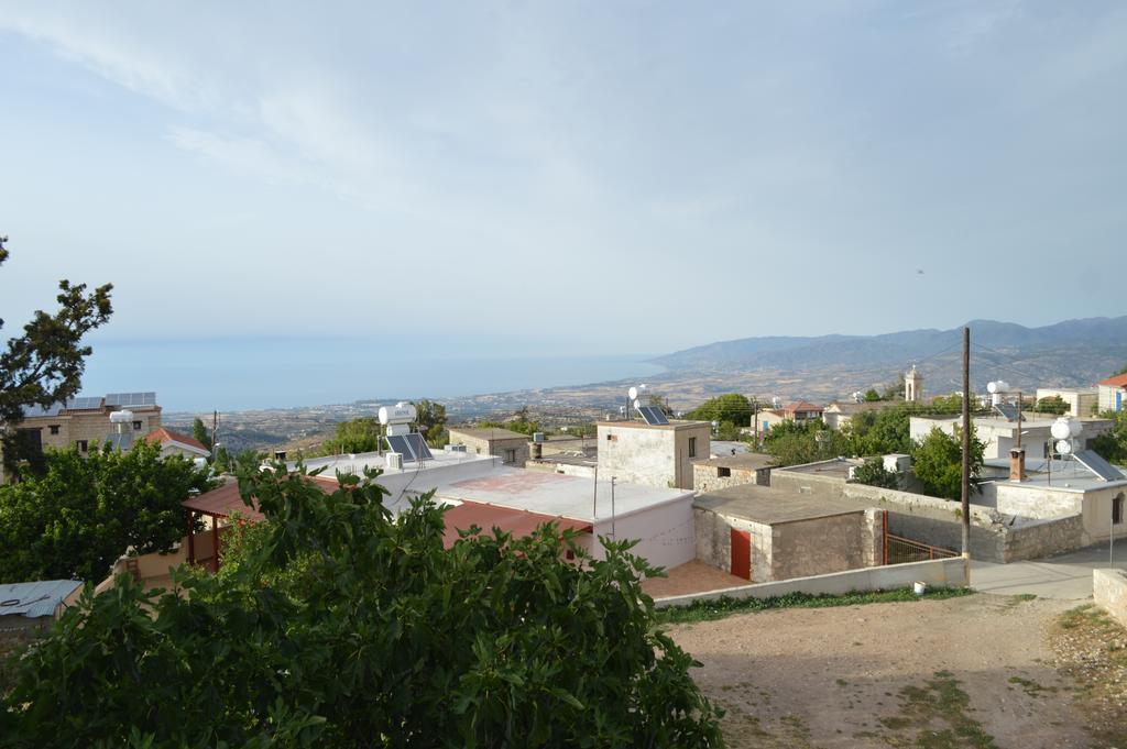 Villa Angela Dhrousha Екстер'єр фото