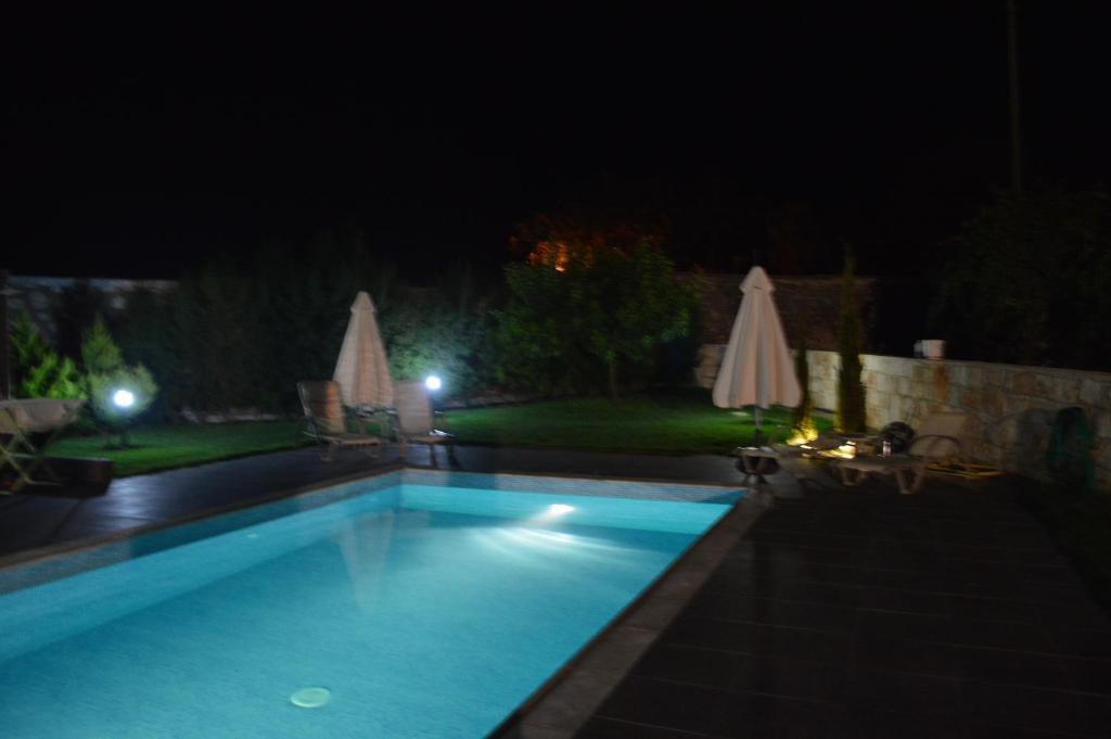 Villa Angela Dhrousha Екстер'єр фото